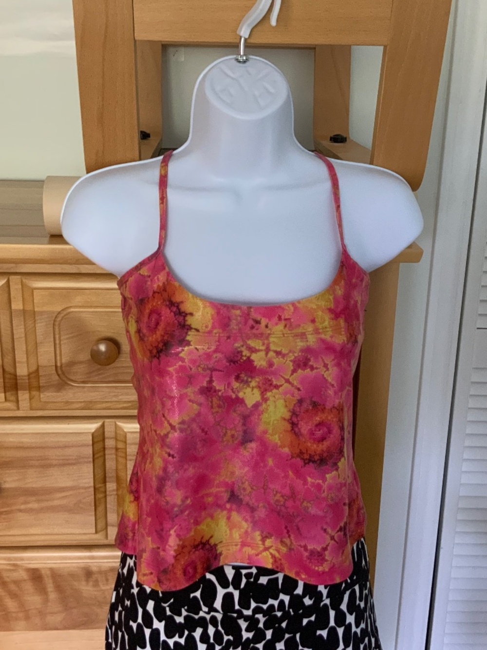 Tank top for women, size small, multicoloured and shiny
